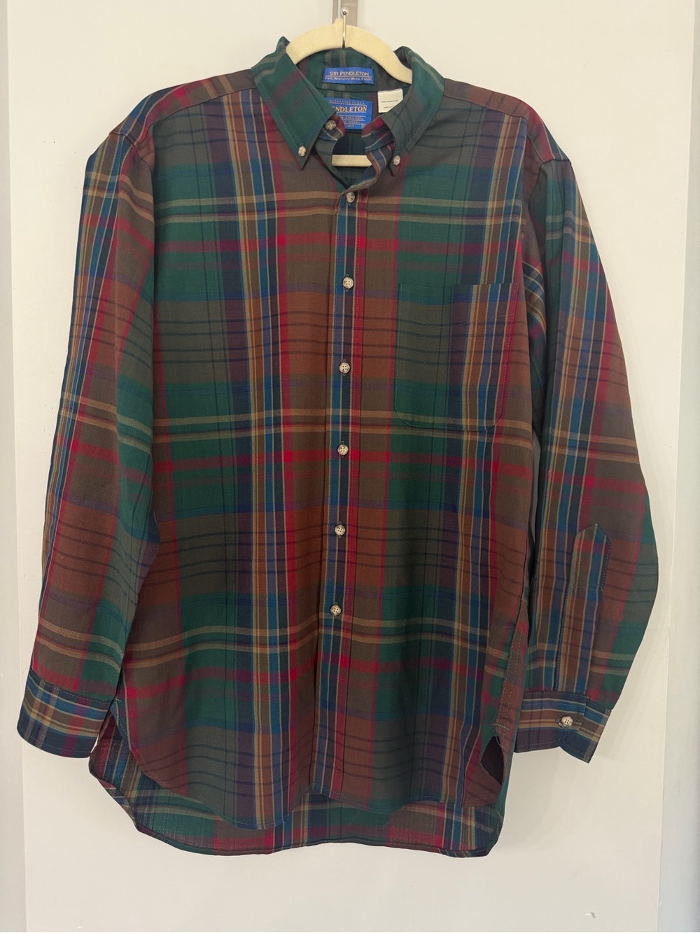 Pendleton Men’s Medium Green Multicolor 100% Wool long-sleeve button up shirt